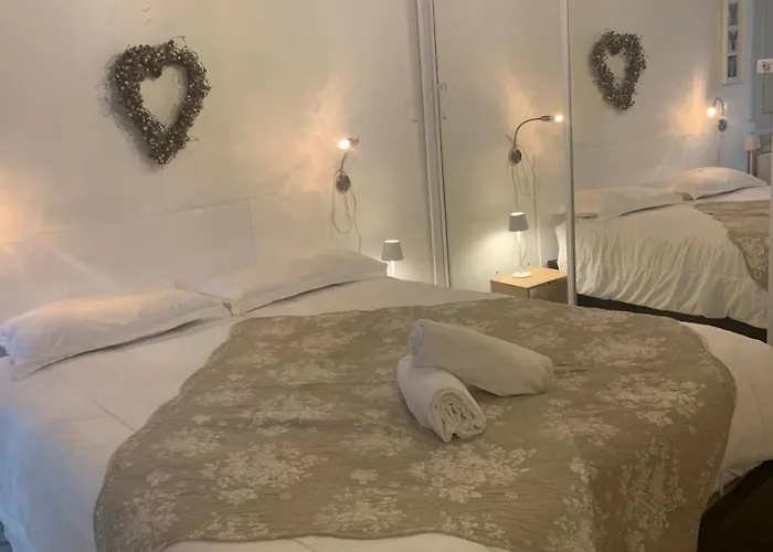 Suquet Cosy شقة كان