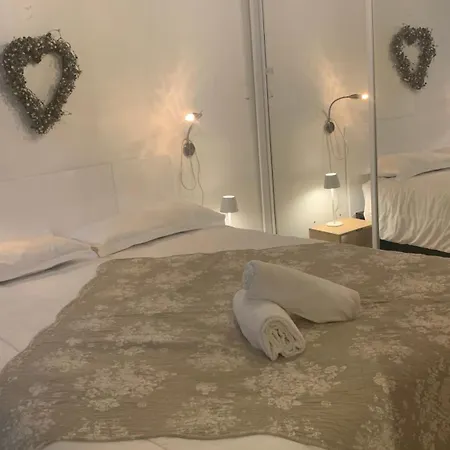 Suquet Cosy Apartman Cannes
